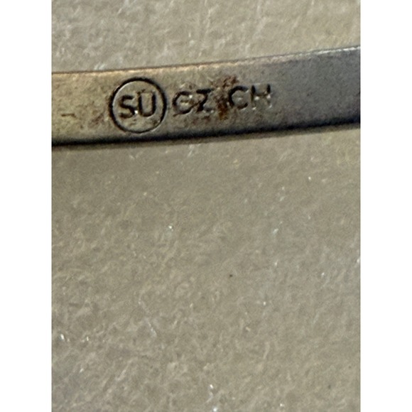 Carolina Herrera 925 Sterling Silver Charm Bangle Bracelet Pink Crystal Drop - Picture 4 of 6